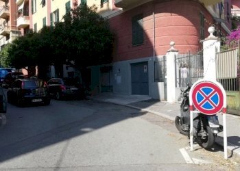 D3B31195-F6DD-428D-8590-17F807209D1A.jpeg - Commercial Premises Genova - photo 2