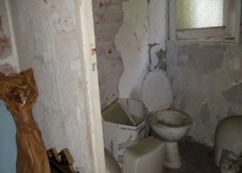 9FA79FAF-0822-4529-83D7-92080236FFE0_4_5005_c.jpeg - Commercial Premises Genova - photo 3