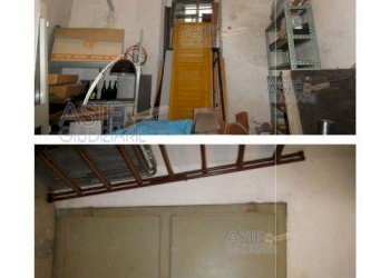 AE332FEE-3904-4FD5-872D-E763CA2337CC.jpeg - Commercial Premises Genova - photo 5
