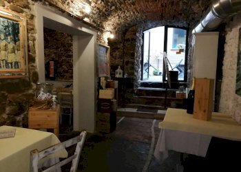 6.jpg - Commercial Premises Sarzana - photo 4