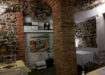 8.jpg - Commercial Premises Sarzana - photo 6