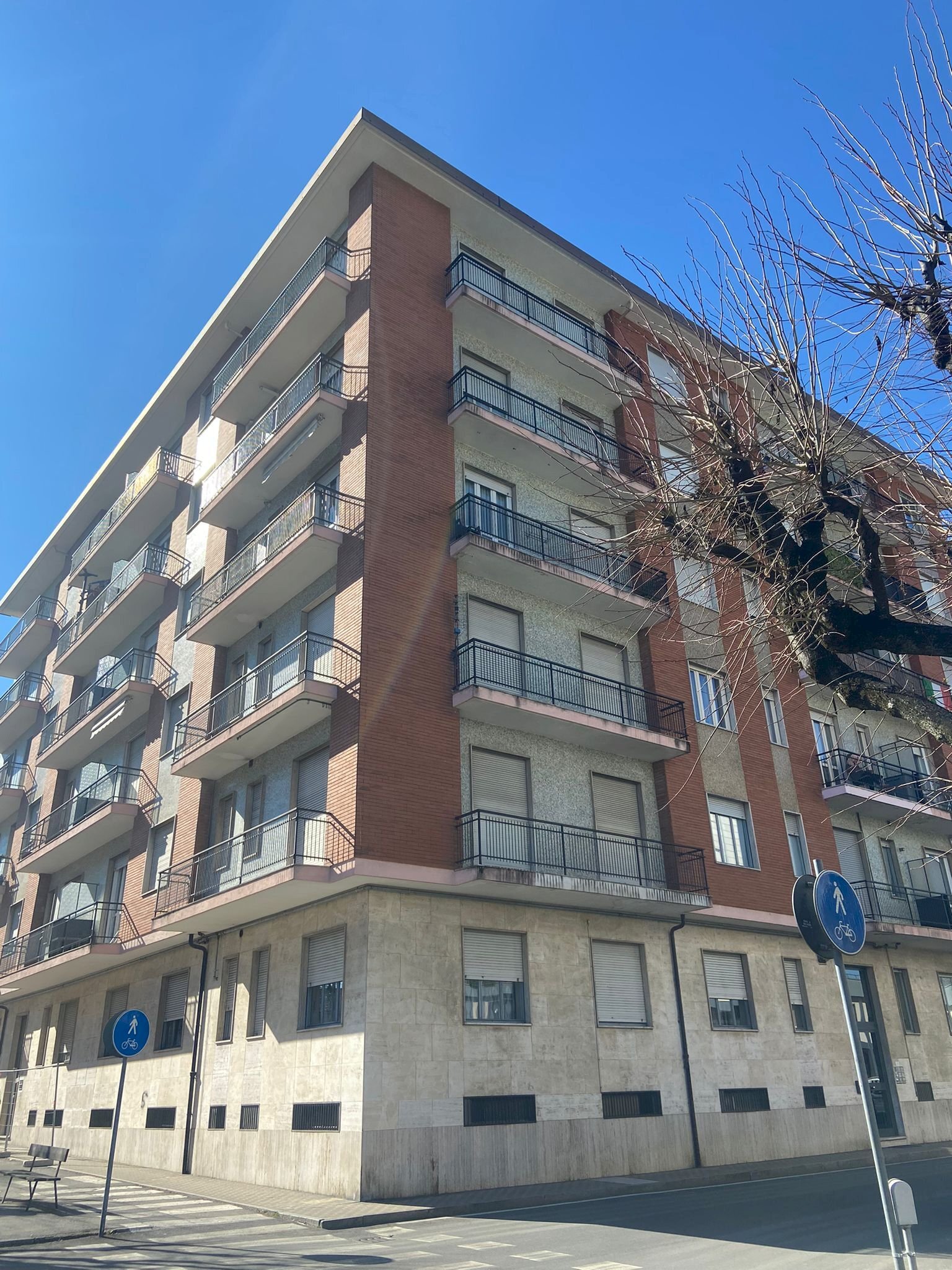 Appartamento via Bagni, 20, Saluzzo - foto 3