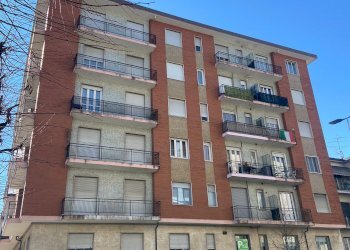 Two-room apartment via Bagni, 20, Saluzzo - photo 2