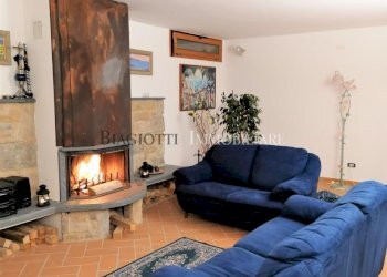 PHOTO-2020-10-15-20-51-22_1.jpg - Casa semi indipendente Via di Montenero 11, Livorno - foto 19