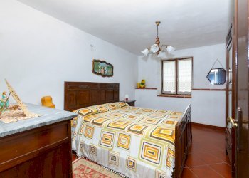 Semi-detached house Borgata Ciastralet, SNC, Valmala - photo 7