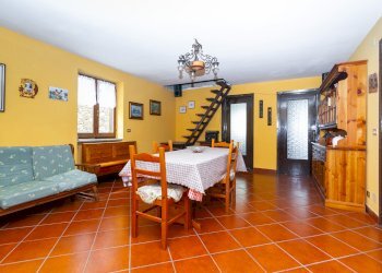 Semi-detached house Borgata Ciastralet, SNC, Valmala - photo 5