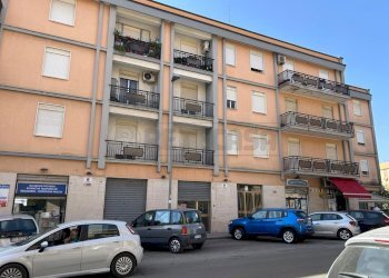 IMG-20250916-WA0037.jpg - Quadrilocale via gabriele amico valenti 21, Caltanissetta - foto 1