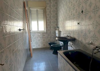 IMG-20250916-WA0022.jpg - Quadrilocale via gabriele amico valenti 21, Caltanissetta - foto 8