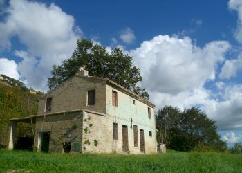 Rustico Monterubbiano - foto 1