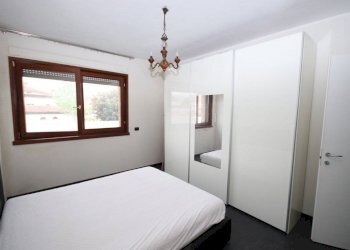 camera letto - Bilocale via Mulino Vecchio 7, Guarene - foto 12