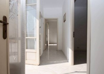 corridoio - Rustico Località San Giuseppe, Monforte d'Alba - foto 6