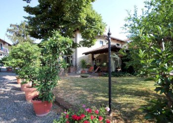 esterni - Rustic Frazione Rivalta, La Morra - photo 1