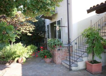 esterni - Rustic Frazione Rivalta, La Morra - photo 4