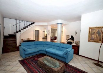 zona giorno - Villa strada San Michele, Bra - foto 12