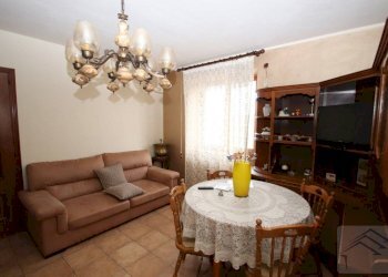 Soggiorno - Casa indipendente Baluardo Montebello 2, San Damiano d'Asti - foto 3