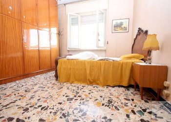 Three-room apartment via Rio Misureto 4, Alba - photo 9