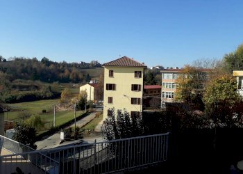 Trilocale Moncalvo - foto 11