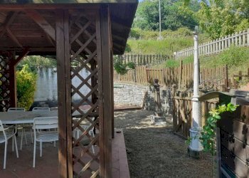 gazebo.jpg - Villa Sarzana - foto 5