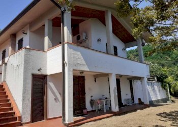 est.jpg - Villa Sarzana - foto 22