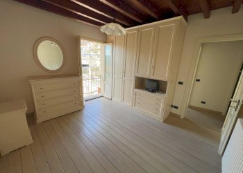 camera da letto - Villa a Schiera Alassio - foto 23