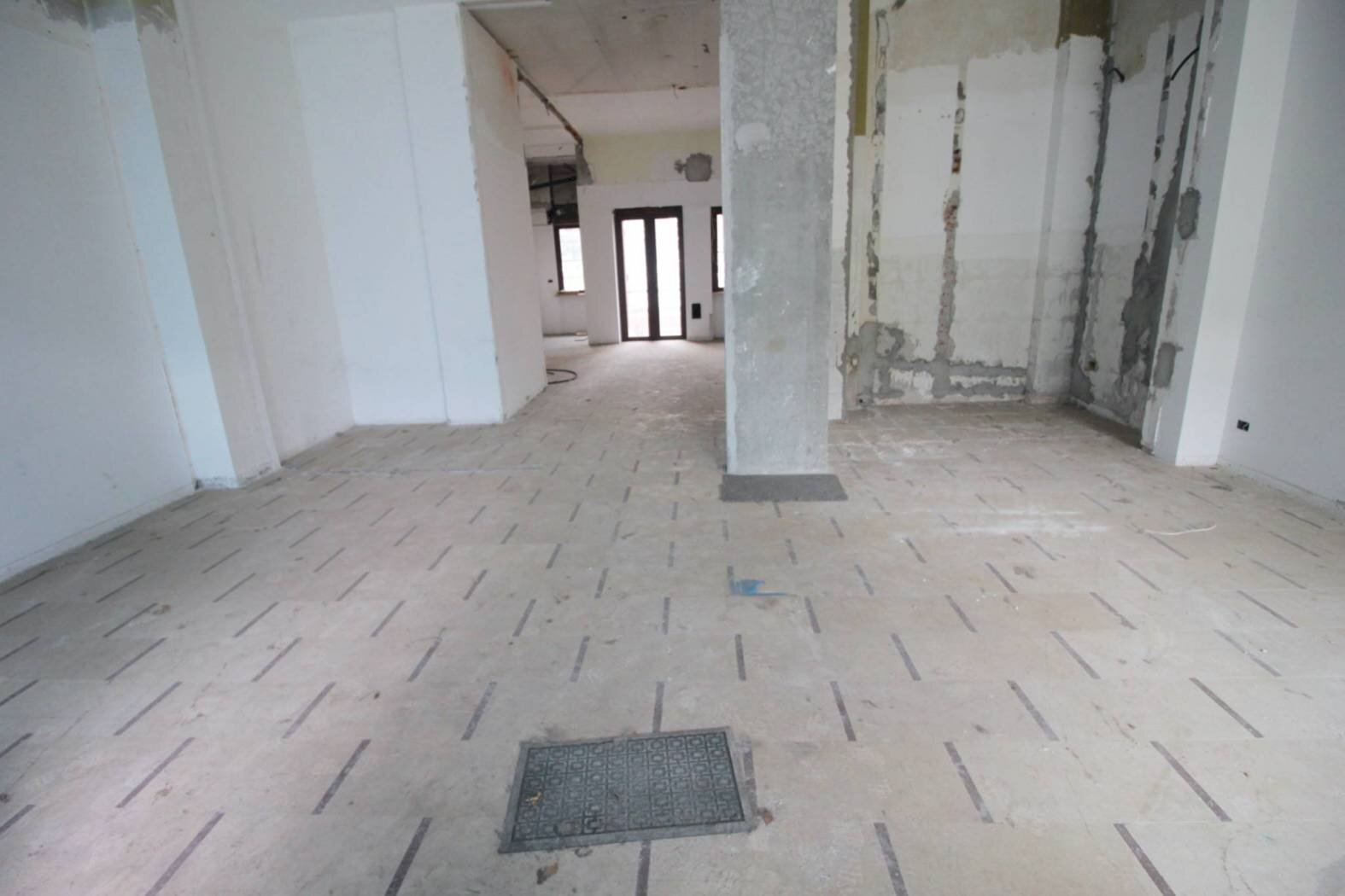 locale - Negozio corso Francia, 113, Collegno - foto 3