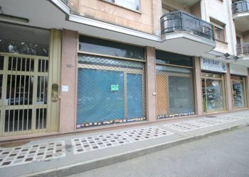 locale - Shop corso Francia, 113, Collegno - photo 2