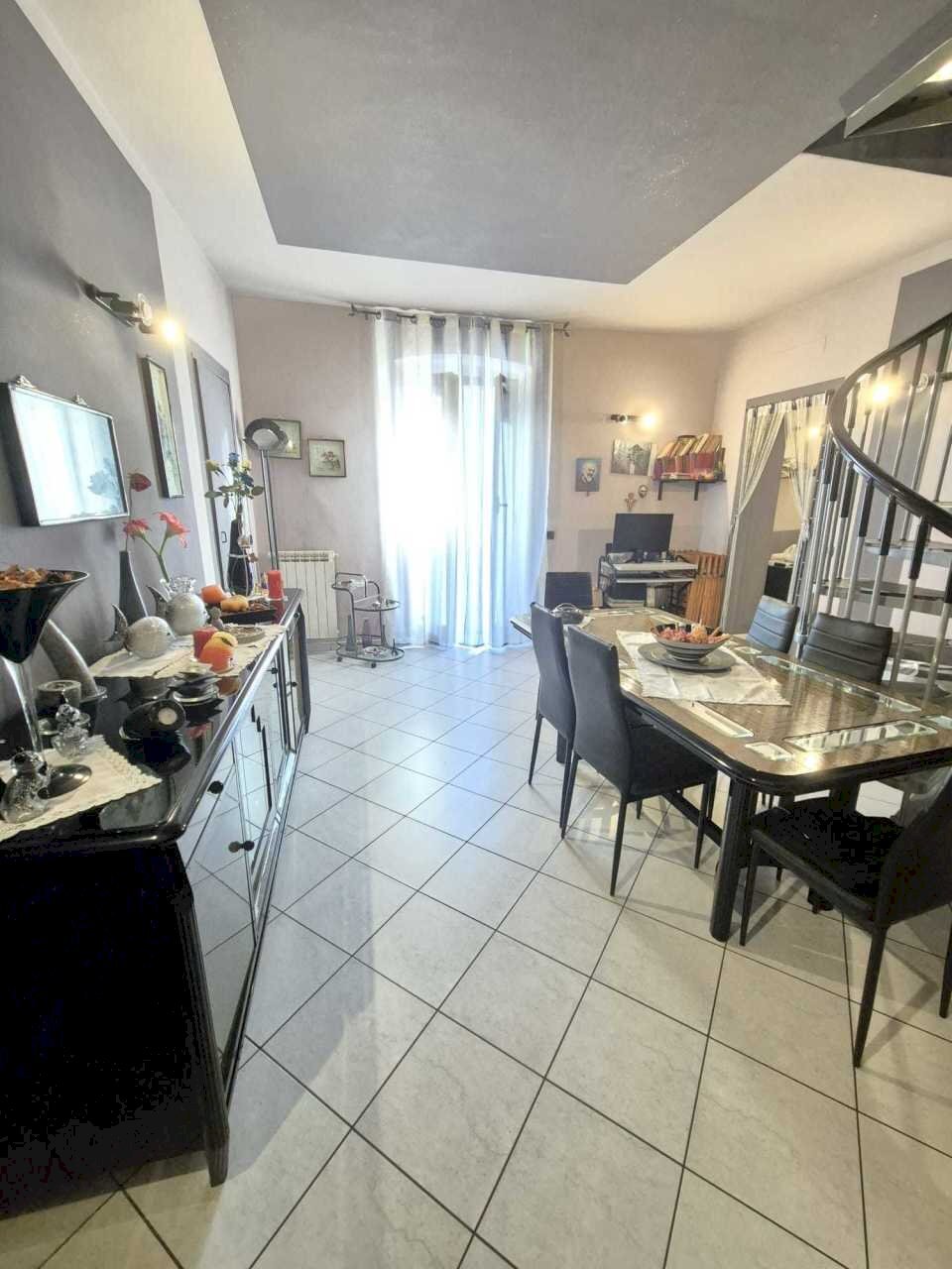 WhatsApp Image 2025-05-12 at 13.13.01 (2).jpeg - Quadrilocale La Spezia - foto 2