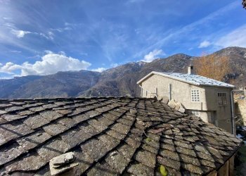 tetto - Casa semi indipendente Borgata Piccolo Faetto, 1, Roure - foto 19