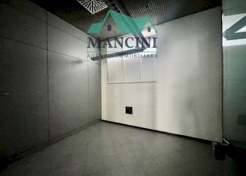 Commercial Activity vittoria, Jesi - photo 29