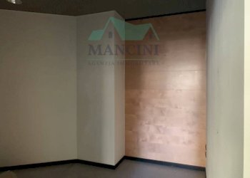 Commercial Activity VITTORIA, Jesi - photo 4