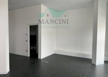 Locale Commerciale DON MINZONI, Jesi - foto 2