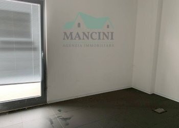 Locale Commerciale DON MINZONI, Jesi - foto 3