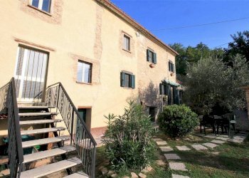 Facciata - Rustic Montefelcino - photo 15