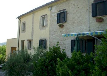Facciata - Rustic Montefelcino - photo 21
