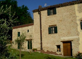 Facciata - Rustic Montefelcino - photo 28