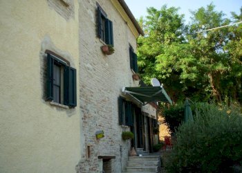 Facciata - Rustic Montefelcino - photo 34