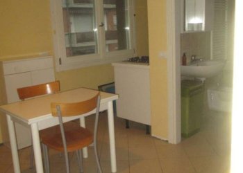 Stanza arredata - Monolocale via delle Longure, Brescia - foto 14