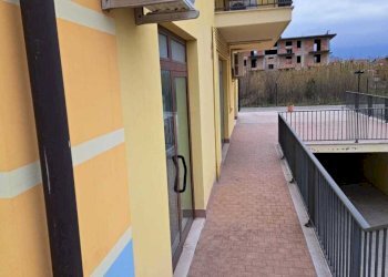 5d7b7e9f-ed5a-4ae5-99c5-6c42c85a02c1.jpg - Locale Commerciale SELVA DI ALTINO, Altino - foto 5