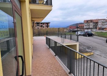 3bb6f213-b8d0-4cbb-bee5-25519b7ca722.jpg - Locale Commerciale SELVA DI ALTINO, Altino - foto 8