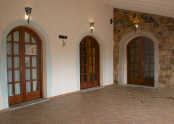 esterno - Negozio via La Suaredda di Supra, San Teodoro - foto 4