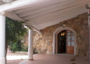 esterno - Negozio via La Suaredda di Supra, San Teodoro - foto 7