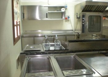 Cucina - Negozio via La Suaredda di Supra, San Teodoro - foto 21