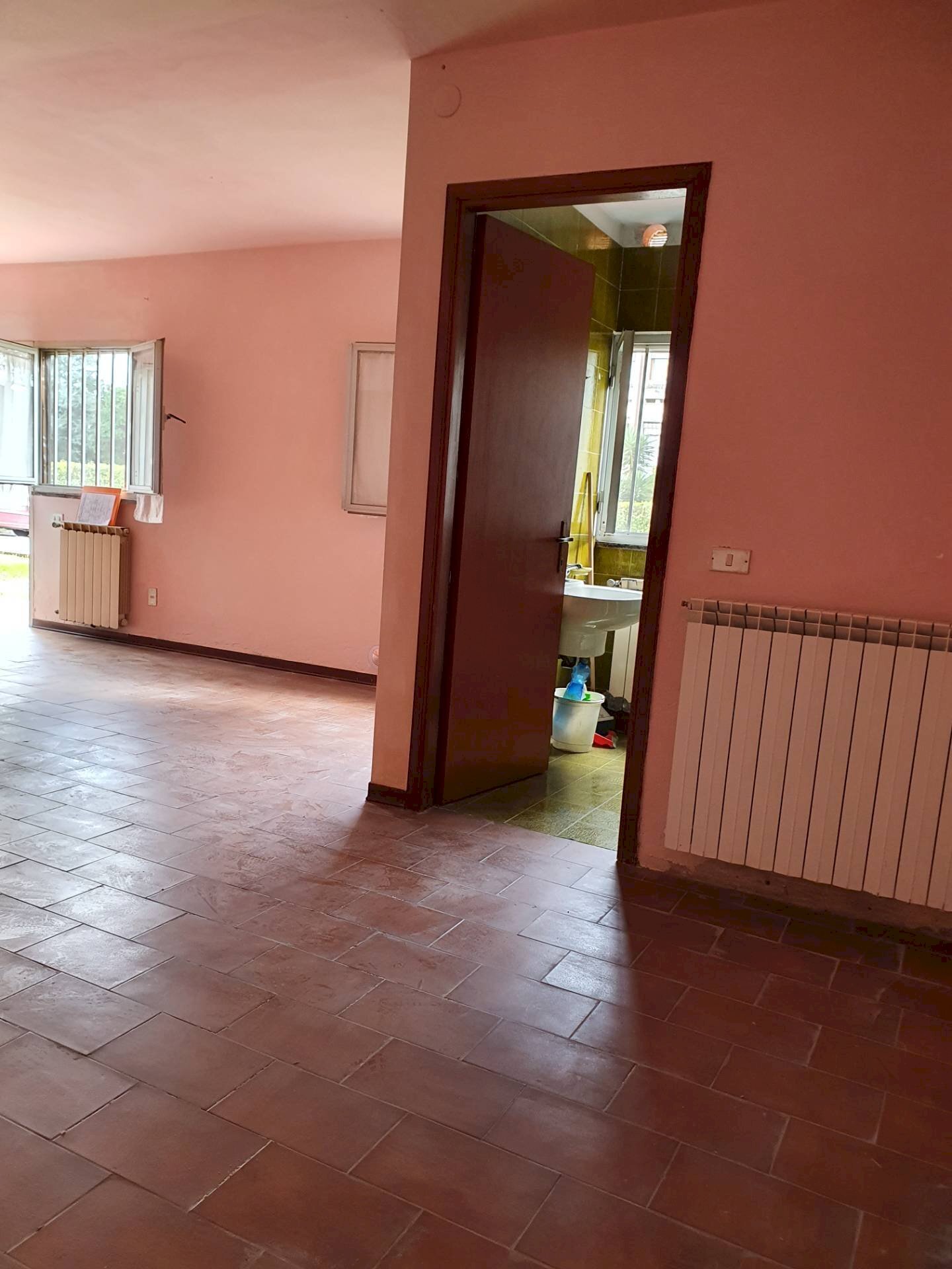 Office Via di Boboli, Lucca (neighborhood Sant'Anna) - photo 3