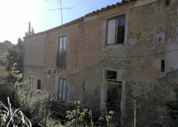 IMG_20180406_172425 (1024x768).jpg - Casale c/da niscima-grotticelle, Caltanissetta - foto 7