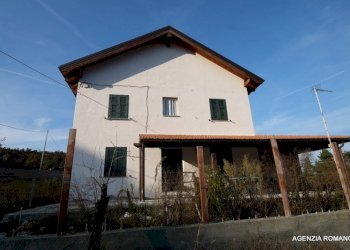 07-IMG_3040.JPG - Casale Via Montenotte 5, Pontinvrea - foto 3