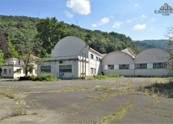 facciata - Capannone via marconi, 77, Borgofranco d'Ivrea - foto 1