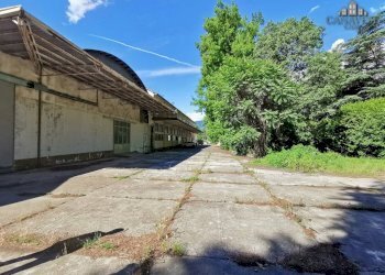 facciata - Capannone via marconi, 77, Borgofranco d'Ivrea - foto 9