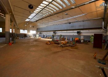 magazzino - Capannone via marconi, 77, Borgofranco d'Ivrea - foto 13