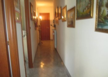Quadrilocale Genova - foto 13