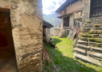 LOCALE DEPOSITO - Independent house Frazione Balma, Roure - photo 47